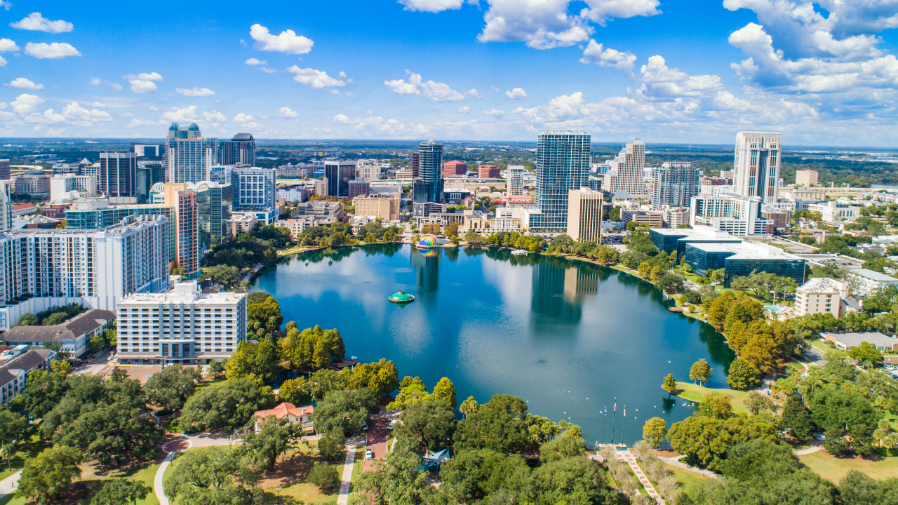 Downtown Orlando: Living in the Heart of the City